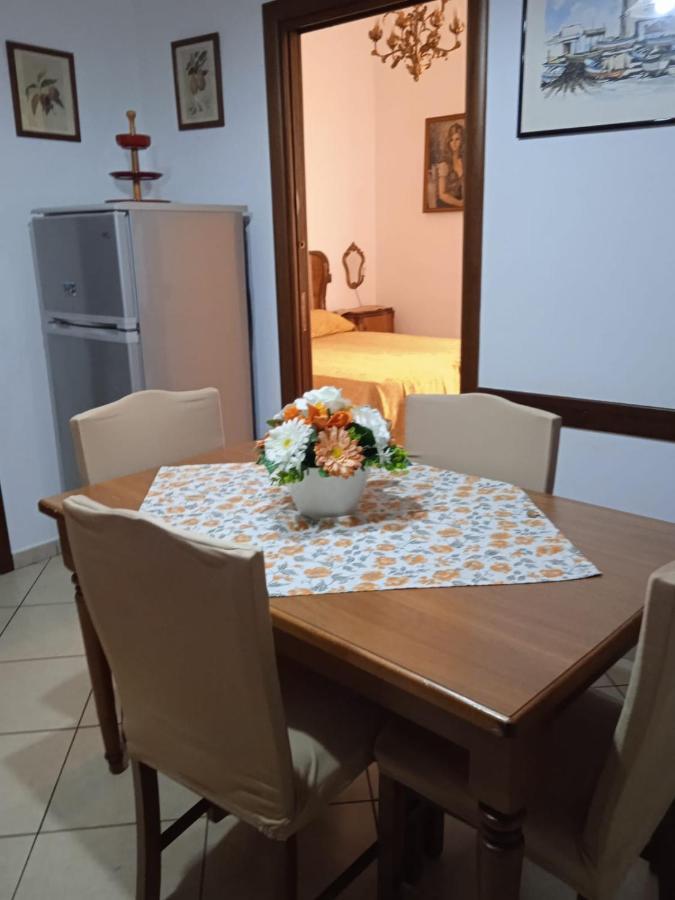 Casa Di Lucia Apartment Bacoli Bagian luar foto