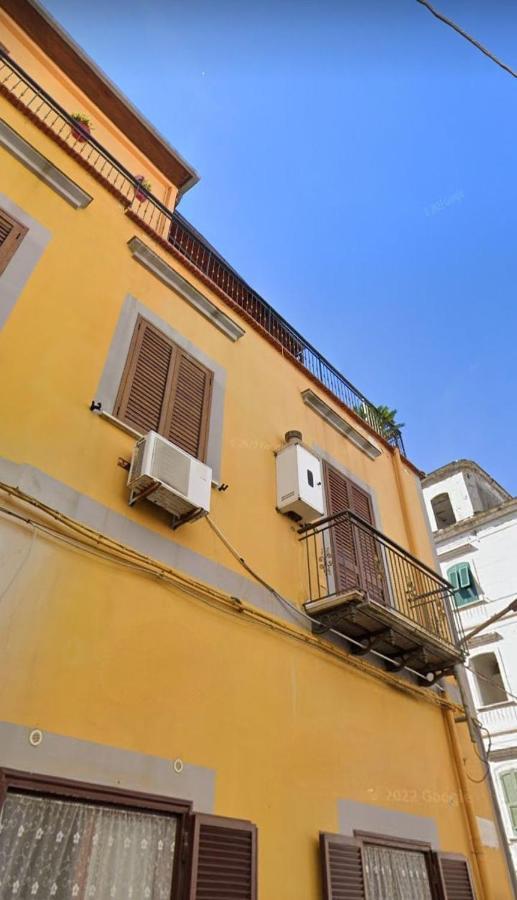 Casa Di Lucia Apartment Bacoli Bagian luar foto